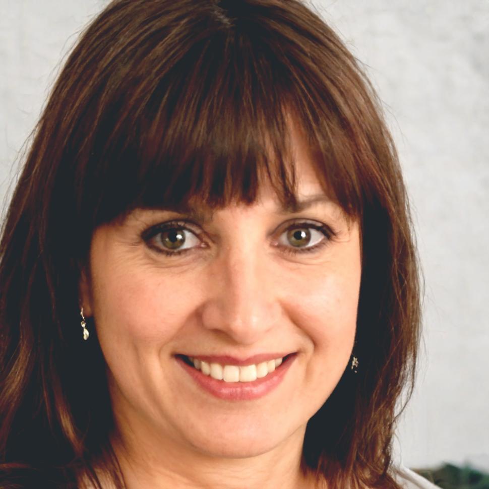 Ritratto professionale di Eleonora Basile